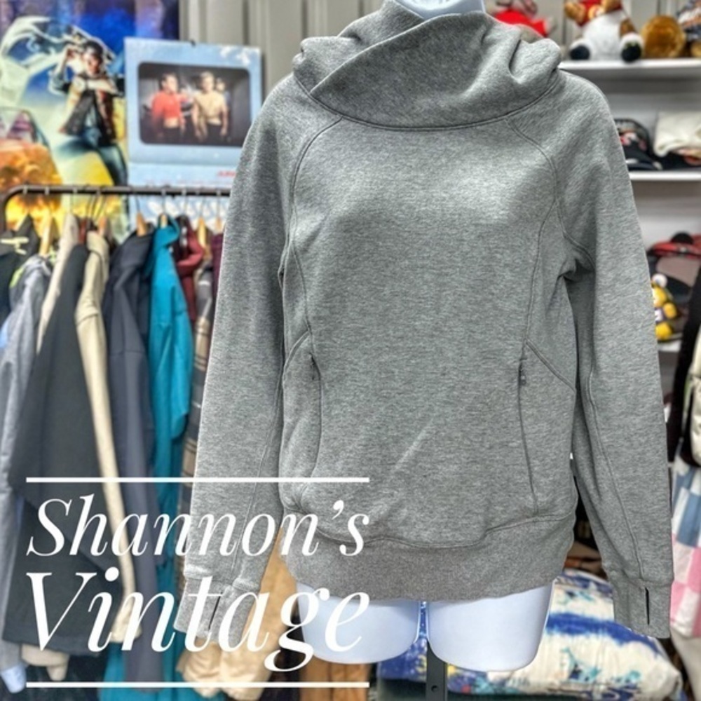 Lululemon sz 6 pullover hoodie A39